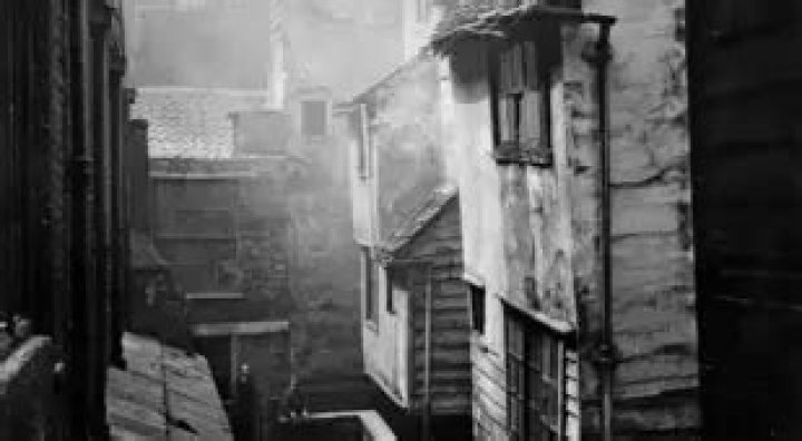 27 Haunting Images Of The Slums In Victorian England
