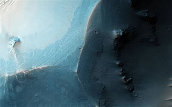 29 Awe-Inspiring Mars Pictures That Will Blow Your Mind