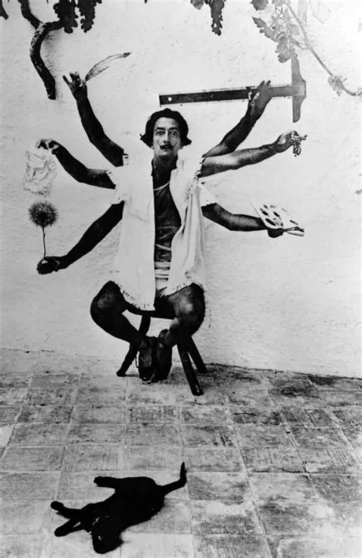 34 Splendid Pictures Of Salvador Dali Being Salvador Dali