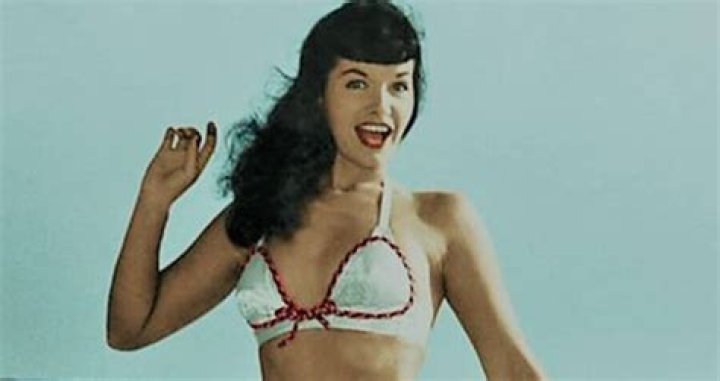35 Photos Of Bettie Page, The Iconic Playmate And Pinup Queen