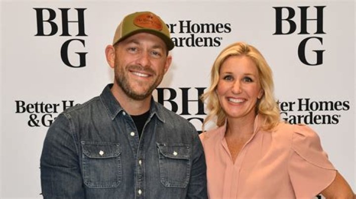 Dave and Jenny Marrs Reveals why they Put American Flags on Every House they Renovate.