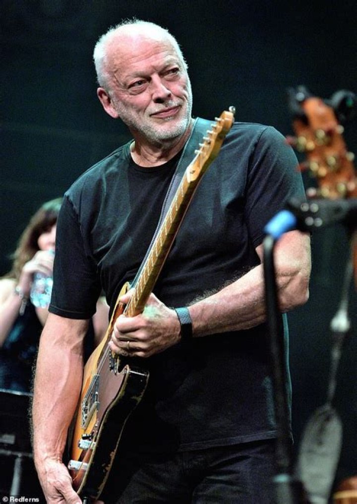 How tall is David Gilmour