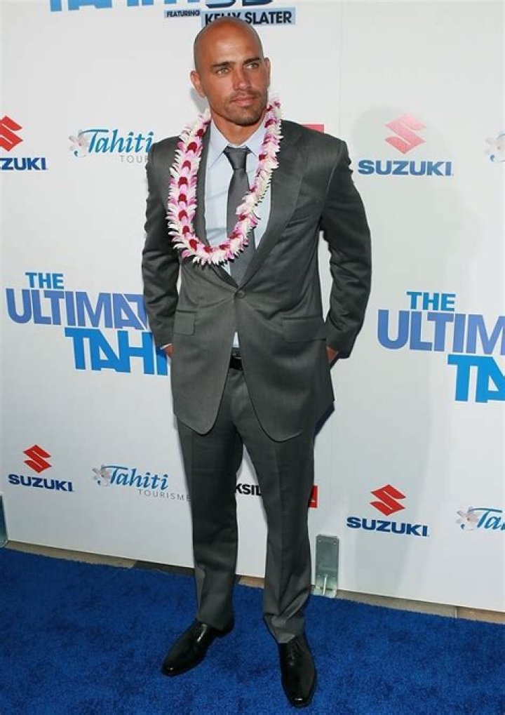 How tall is Kelly Slater