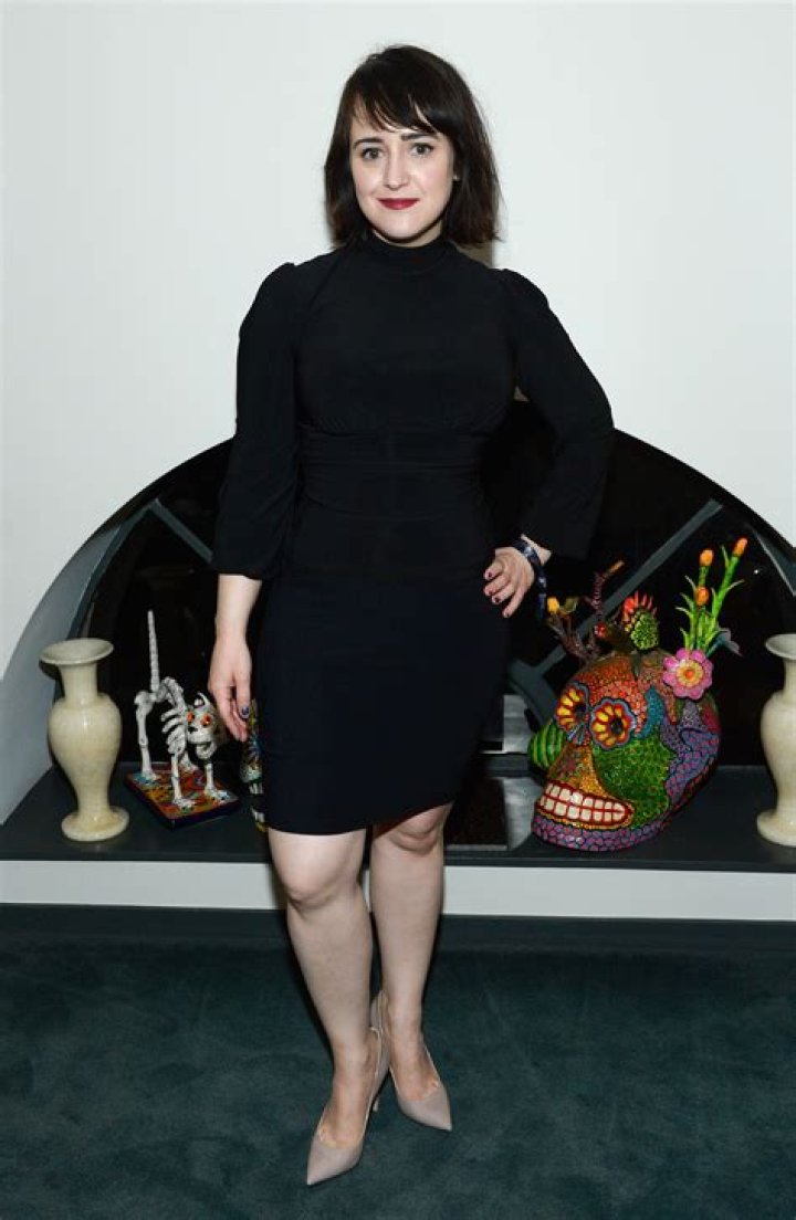How tall is Mara Wilson