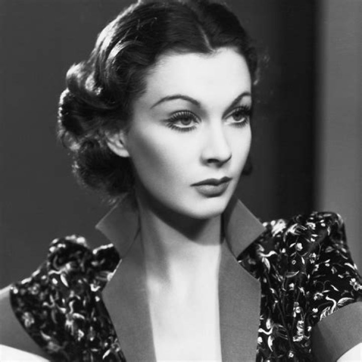 How tall was Vivien Leigh