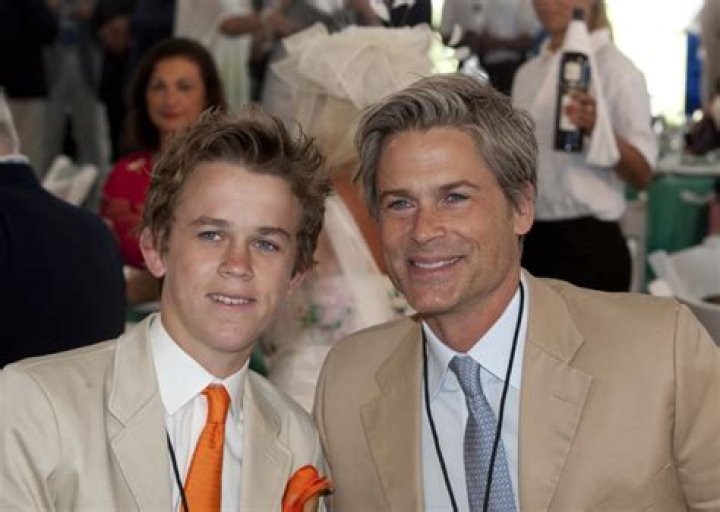 John Owen Lowe Wiki - Height, Age, Girlfriend, Family, Biography & More
