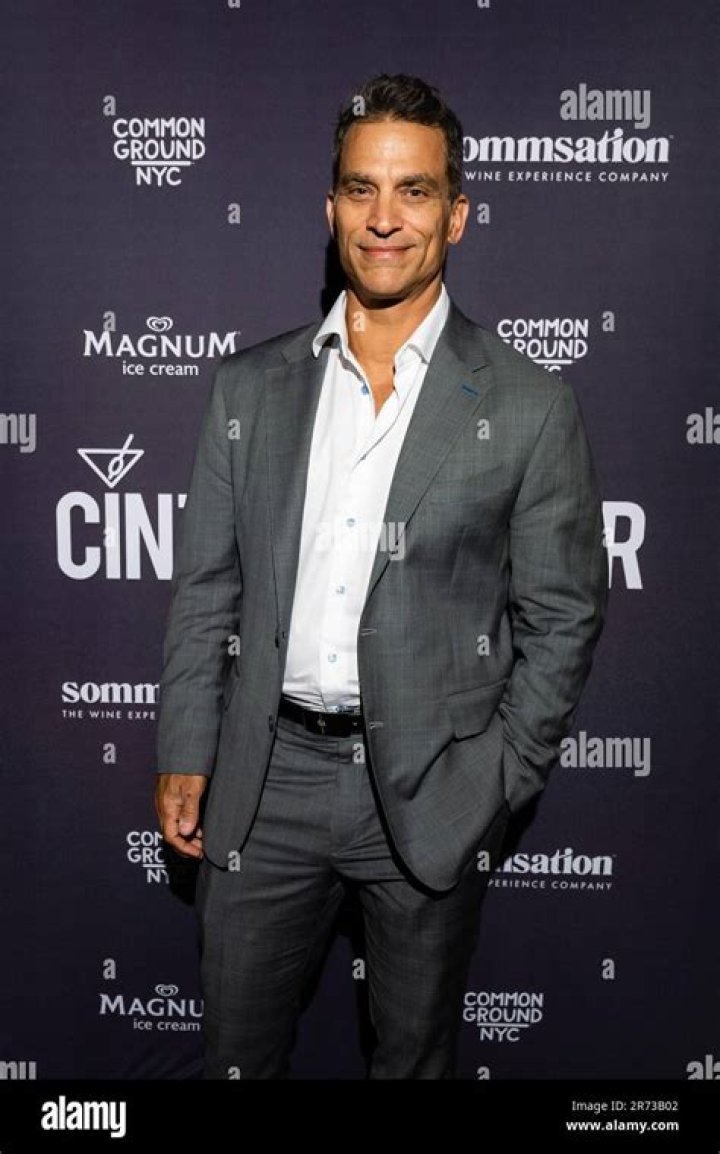 Johnathon Schaech – Celebsgraphy