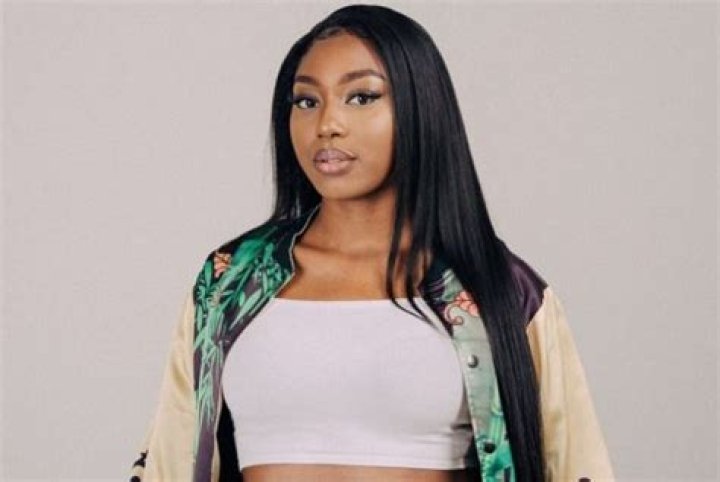 Ms. Banks Net Worth, Age, Height, Wife