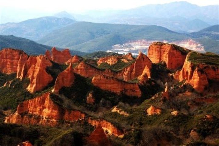 Splitting Mountains In Search Of Spanish Gold