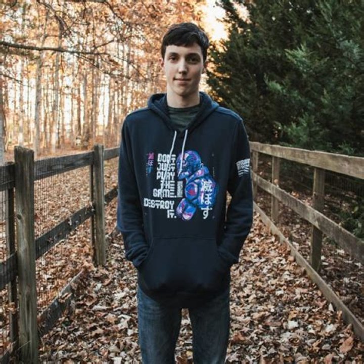 Techy Age | Wiki, Net worth, Bio, Height, Girlfriend ?