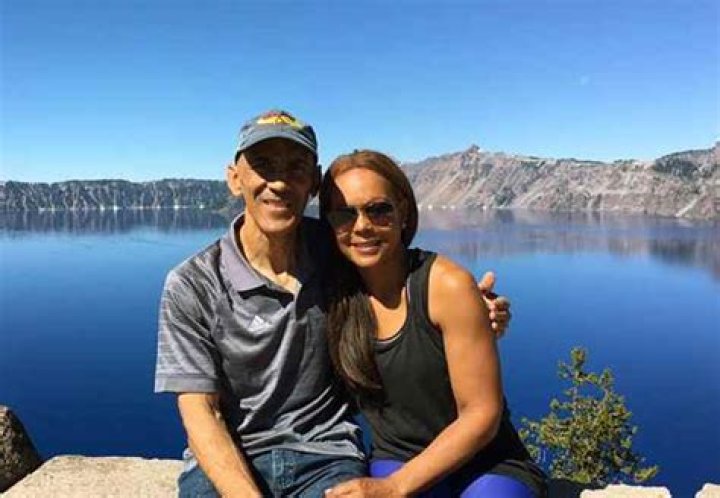 Tony Dungy Net Worth, Salary, Wife Lauren Harris, Age, Wiki-Bio 2022.