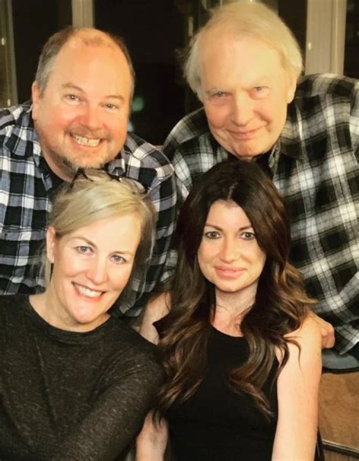 Who Is Windsor Johnston? Wiki, Age, Children, Family & Bio Of Bob Edwards’ Wife